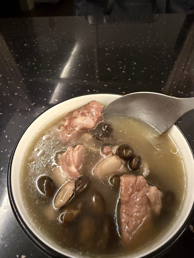 Herbal pork soup